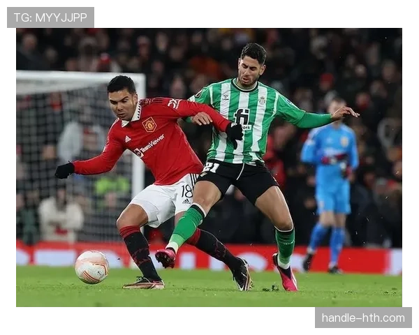 阿尔特塔与滕哈赫巅峰对决激发战术讨论热潮 阿尔特塔与滕哈赫巅峰对决激发战术讨论热潮