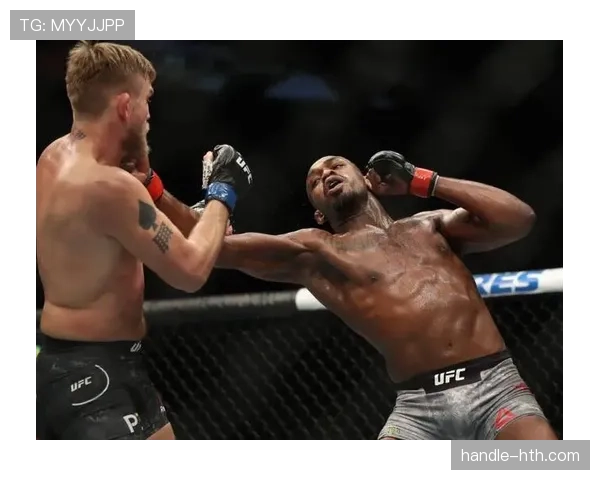 看到乔恩·琼斯开的车比我房子还贵，心态当场崩了