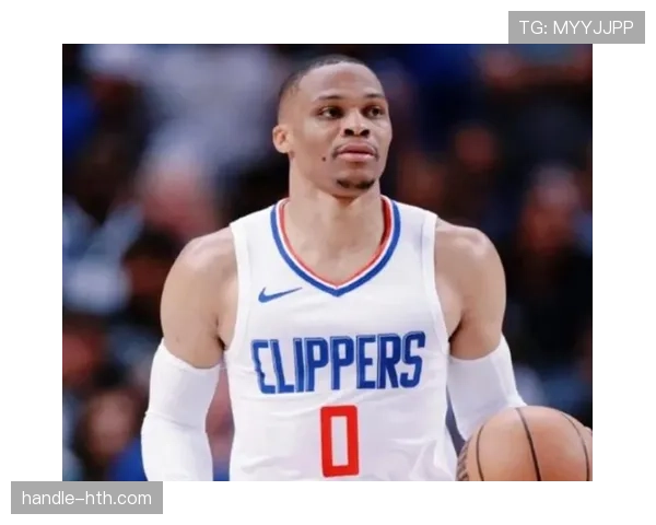 威斯布鲁克突破助攻效率提升 拉开与竞争对手数据差距